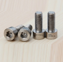 Bu lông lục giác chìm M5 Din912 thép TITAN